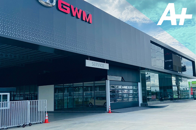 Hormann garage door for car dealer